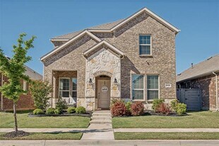 1645 Blakely Pl in Aubrey, TX - Building Photo