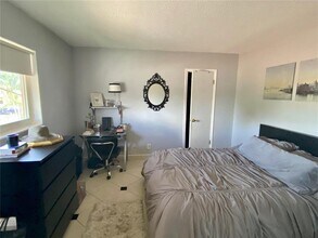 1733 Mayo St in Hollywood, FL - Building Photo - Building Photo