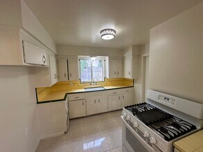 3120 Alder Way in West Sacramento, CA - Building Photo - Building Photo