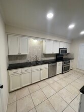 6452 Olympia Dr in Houston, TX - Building Photo - Building Photo