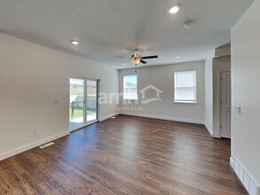 4428 Poplar St in Eagle Mountain, UT - Building Photo - Building Photo