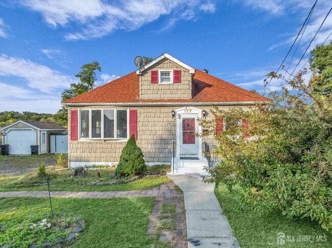 177 Creek Rd in Keansburg, NJ - Building Photo - Building Photo