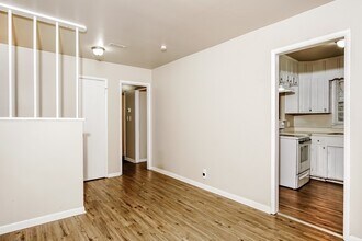 2719 Oaktree Ln NW in Huntsville, AL - Building Photo - Building Photo