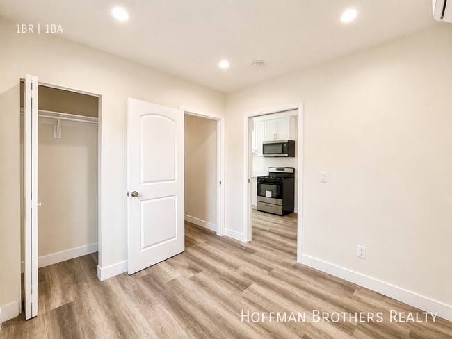 418 N Sierra Bonita Ave, Unit 3/4