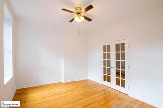 281 1st St, Unit 3 in Brooklyn, NY - Foto de edificio - Building Photo