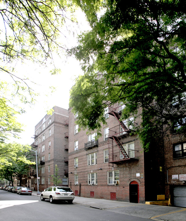 40 Woodruff in Brooklyn, NY - Foto de edificio - Building Photo