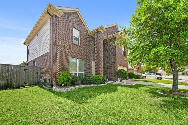 15223 Paxton Landing Ln in Cypress, TX - Building Photo - Building Photo
