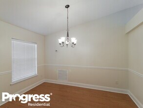 168 Johns Glen Dr in Jacksonville, FL - Building Photo - Building Photo