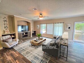 168 Wilderness Trail in Crescent City, FL - Building Photo - Building Photo