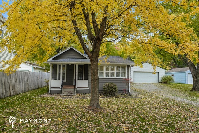 property at 495 Massillon Rd