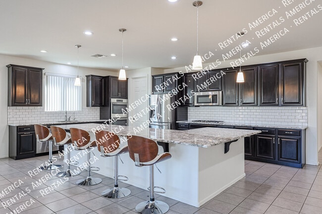 15734 W McKinley St in Goodyear, AZ - Building Photo - Building Photo