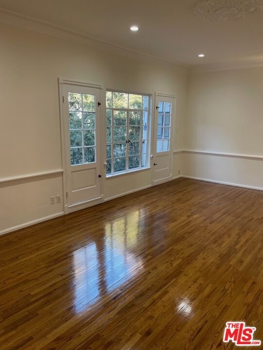 9836 Charleville Blvd in Beverly Hills, CA - Building Photo - Building Photo