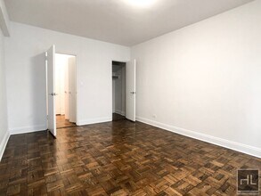 EAST 69 STREET in New York, NY - Building Photo - Building Photo