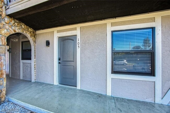 property at 10022 Oxfordshire Ln SW