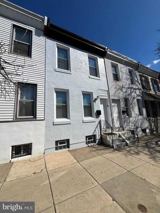 1825 E Wensley St in Philadelphia, PA - Building Photo