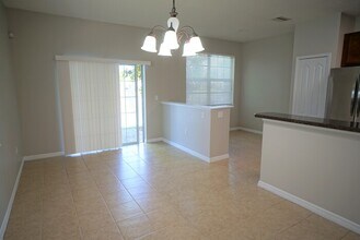 8945 Moonlit Meadows Loop in Riverview, FL - Building Photo - Building Photo