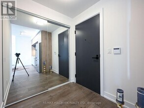 25 Adra Grado Way in Toronto, ON - Building Photo - Building Photo