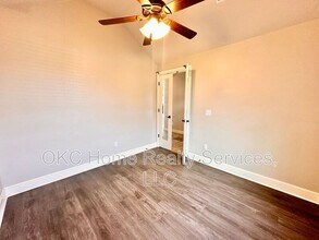 2412 SE 92nd Terrace in Oklahoma City, OK - Building Photo - Building Photo
