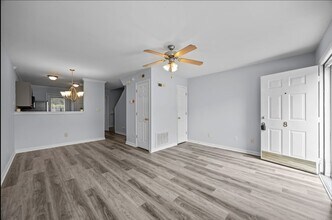 20 Cheltenham Dr in Clayton, NC - Building Photo - Building Photo