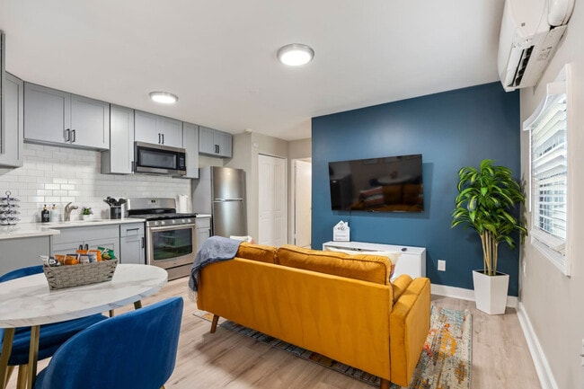 property at 1009 Front St