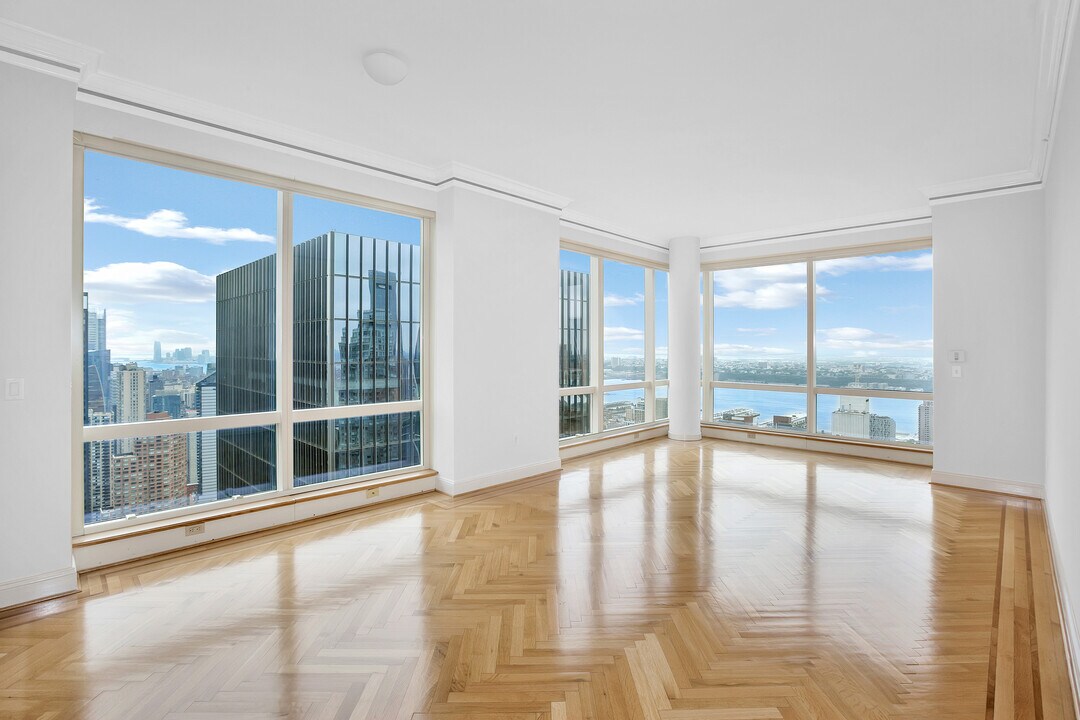 230 W 56th St in New York, NY - Building Photo