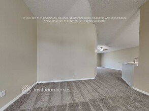 214 Oak Branch Dr in Edgewater, FL - Foto de edificio - Building Photo