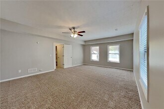 6015 Sumit Ct NW in Kennesaw, GA - Building Photo - Building Photo