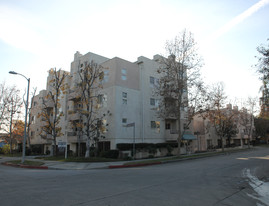 11230 Klump Ave Apartamentos