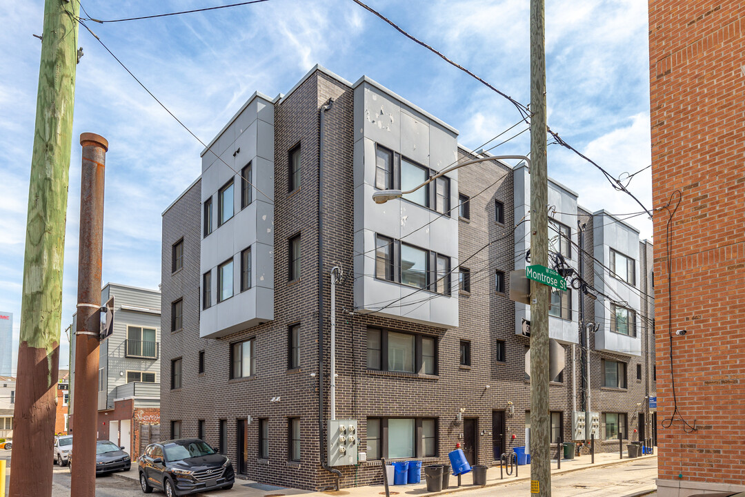 2553 Montrose St in Philadelphia, PA - Building Photo