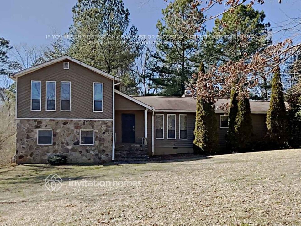 1410 Pilgrim Way in Cumming, GA - Building Photo