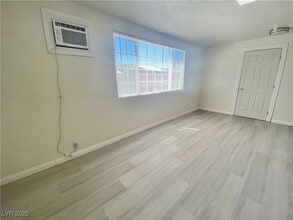 1871 Shadow Mountain Pl in Las Vegas, NV - Building Photo - Building Photo