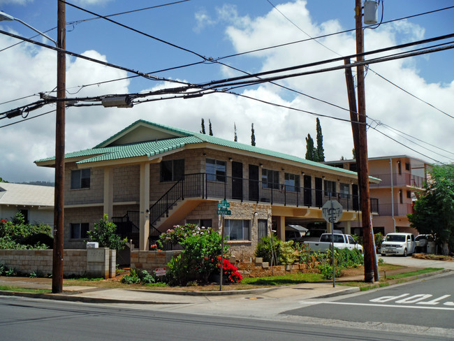 808 Ekela Ave in Honolulu, HI - Building Photo - Building Photo