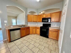 909 Meadowlark Dr in Saginaw, TX - Building Photo - Building Photo