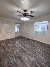 1024 N Broadway St in Fresno, CA - Building Photo - Building Photo