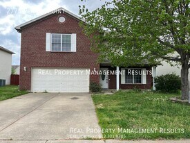 2775 Pearce Point in Newburgh, IN - Building Photo