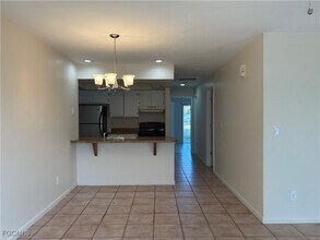 727 SW 39th St in Cape Coral, FL - Building Photo - Building Photo