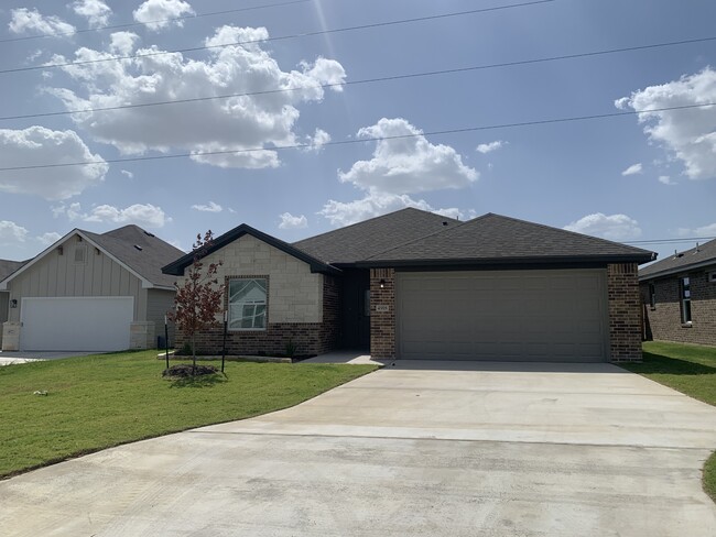 property at 4918 Bellfalls Ct