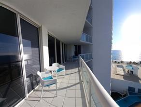 16730 Collins Ave in Sunny Isles Beach, FL - Building Photo - Building Photo