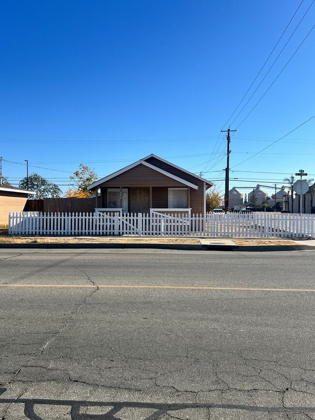 844 E St in Wasco, CA - Building Photo - Building Photo