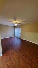1108 S Valentine Dr in Sherman, TX - Building Photo - Building Photo