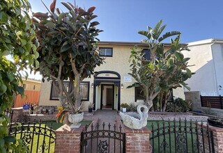 1505 S Dunsmuir Ave, Unit 1505 in Los Angeles, CA - Building Photo - Building Photo