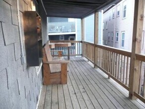 121 Calumet St, Unit 3 in Boston, MA - Building Photo - Building Photo