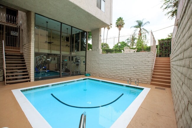 The Cove in Studio City, CA - Foto de edificio - Building Photo
