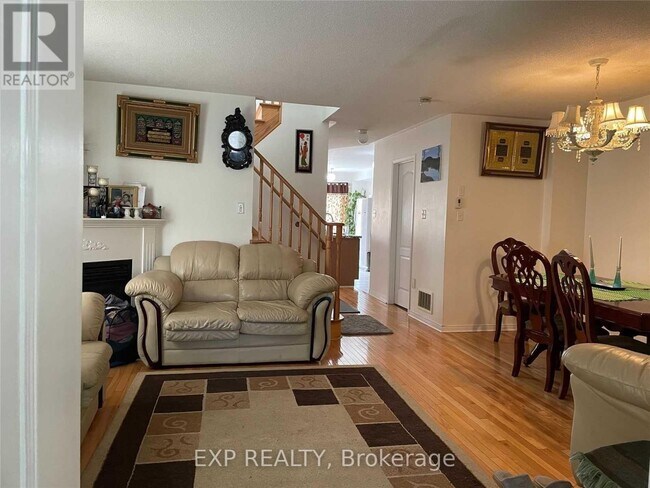 56 Palleschi Dr in Brampton, ON - Building Photo - Building Photo