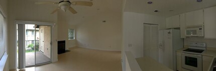 11349 Avenida De Los Lobos in San Diego, CA - Building Photo - Building Photo