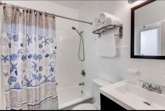 235 80th St in Miami Beach, FL - Building Photo - Building Photo