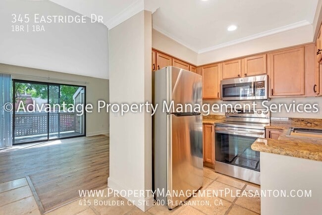 345 Eastridge Dr