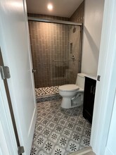 6723 Vineland Ave, Unit 6723 in North Hollywood, CA - Building Photo - Building Photo