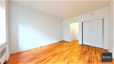 432 E 83rd St in New York, NY - Building Photo - Building Photo