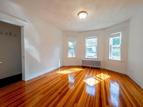 24 Montvale St in Boston, MA - Building Photo - Building Photo